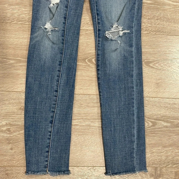 Levi’s 711 Skinny distressed mid rise ankle raw hem denim jeans W24 L30 - Picture 3 of 16